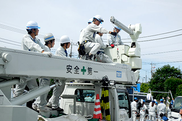 測高所作業車オペレーション訓練